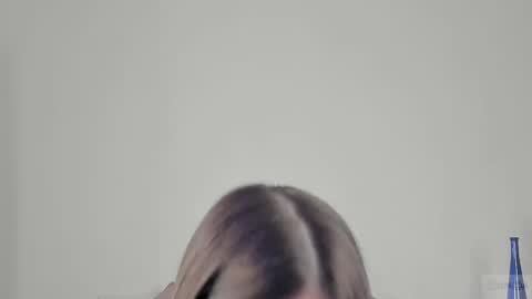 Snapshot of violetta_finch chatting on 02-14-25, 10:17 violetta_finch online show from 02-14-25, 10:17