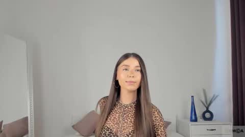 Snapshot of violetta_finch chatting on 02-20-25, 10:16 violetta_finch online show from 02-20-25, 10:16