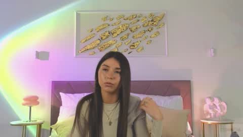 Snapshot of violetta_finch chatting on 09-17-25, 10:06 violetta_finch online show from 09-17-25, 10:06
