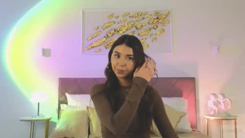 Snapshot of violetta_finch chatting on 10-02-25, 10:33 violetta_finch online show from 10-02-25, 10:33