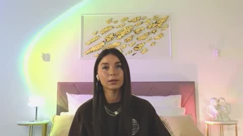 Snapshot of violetta_finch chatting on 10-12-25, 10:47 violetta_finch online show from 10-12-25, 10:47