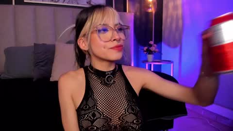 Violetta nur online show from 12-05-24, 08:11