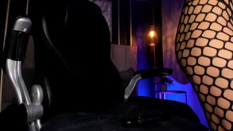 Violetta nur online show from 12-30-24, 04:53