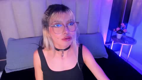 Violetta nur online show from 02-14-25, 04:47