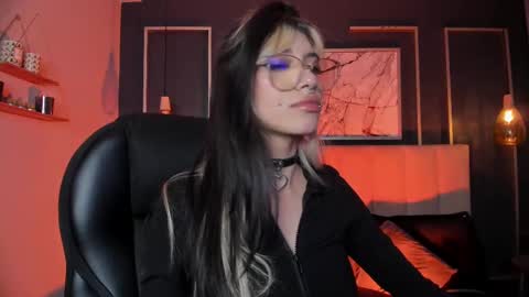 Violetta nur online show from 03-04-25, 03:55