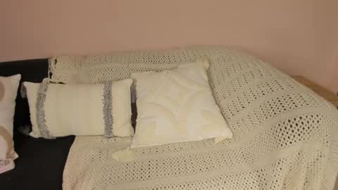 violetta independent model online show from 03-15-26, 06:30