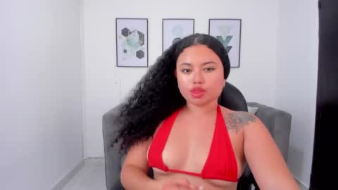 Snapshot of violettasweet_ chatting on 09-13-25, 06:08 Violetta online show from 09-13-25, 06:08