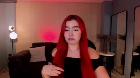 Violett Castel online show from 10-28-25, 06:54