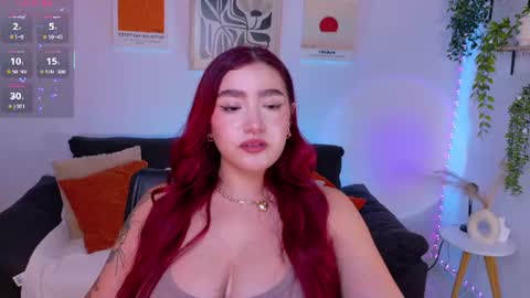 Violett Castel online show from 07-12-26, 12:01