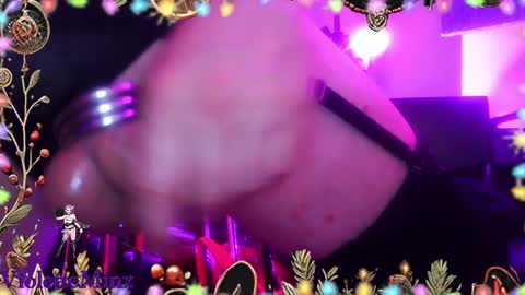 Violette online show from 12-21-24, 01:42