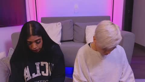 Violet online show from 12-11-24, 02:52