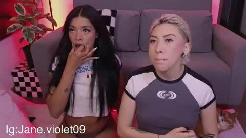 Violet online show from 10-21-25, 12:55