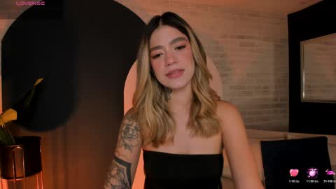 Violett  online show from 04-10-26, 09:58