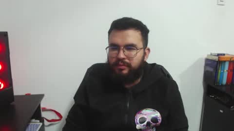 Snapshot of violettouse chatting on 03-28-26, 06:02 Jhon online show from 03-28-26, 06:02