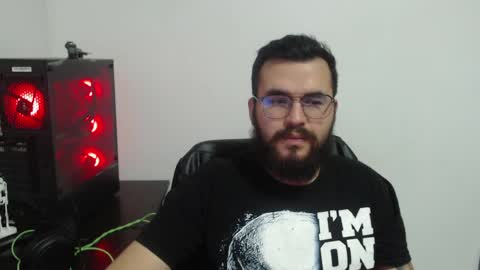 Snapshot of violettouse chatting on 04-04-26, 03:05 Jhon online show from 04-04-26, 03:05