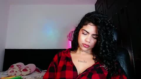  Violet  online show from 09-26-25, 05:55