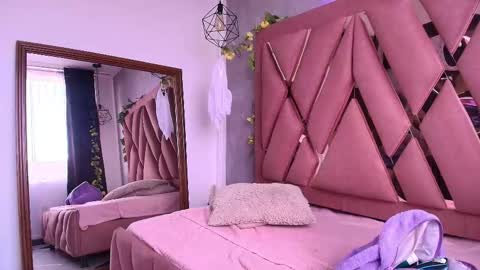 Violetta online show from 11-08-25, 06:51