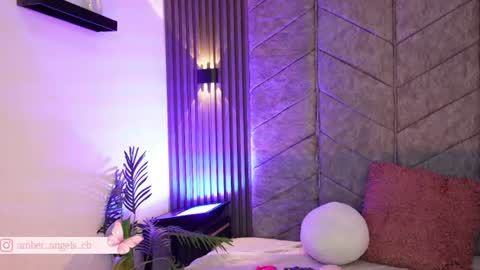 viollettebylyly online show from 07-12-26, 12:40