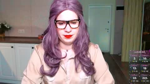 Snapshot of vip_juicy chatting on 09-18-25, 03:58 VelvettTime online show from 09-18-25, 03:58