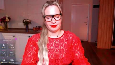 Snapshot of vip_juicy chatting on 09-23-25, 03:48 VelvettTime online show from 09-23-25, 03:48