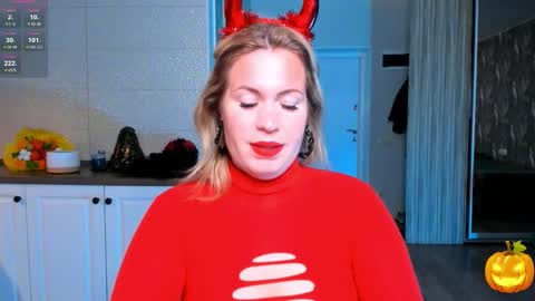 Snapshot of vip_juicy chatting on 11-01-25, 08:16 VelvettTime online show from 11-01-25, 08:16