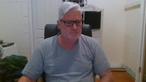 Snapshot of viper654321 chatting on 02-12-25, 07:13 viper654321 online show from 02-12-25, 07:13