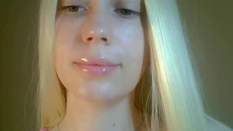 Snapshot of viravrema chatting on 05-21-26, 06:59 viravrema online show from 05-21-26, 06:59