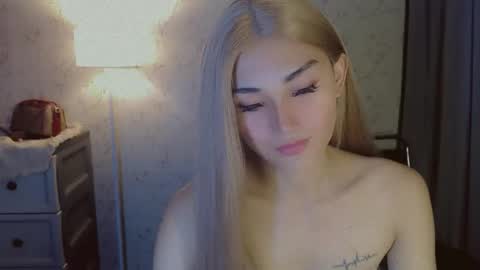 Pearl online show from 02-04-26, 01:33