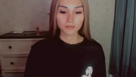 Pearl online show from 02-10-26, 02:59