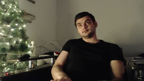 Snapshot of virgil____ chatting on 12-12-24, 05:37 virgil____ online show from 12-12-24, 05:37
