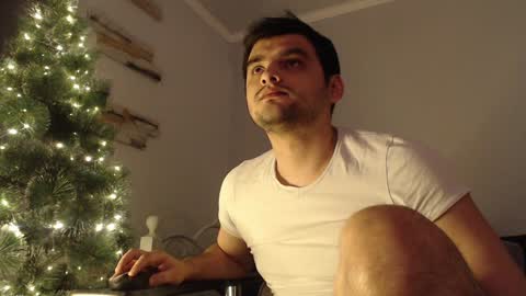 Snapshot of virgil____ chatting on 12-14-24, 07:25 virgil____ online show from 12-14-24, 07:25
