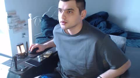 Snapshot of virgil____ chatting on 02-27-25, 08:06 virgil____ online show from 02-27-25, 08:06