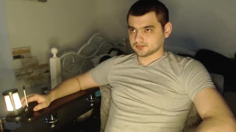 Snapshot of virgil____ chatting on 03-04-25, 05:53 virgil____ online show from 03-04-25, 05:53