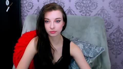 Snapshot of virgiluna chatting on 05-20-26, 07:42 VirginLuna online show from 05-20-26, 07:42