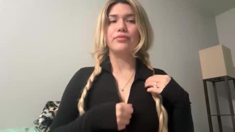 Virgngirl online show from 06-04-26, 01:44