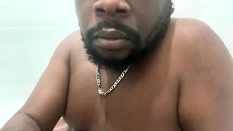 Elle Hood online show from 12-01-25, 02:27