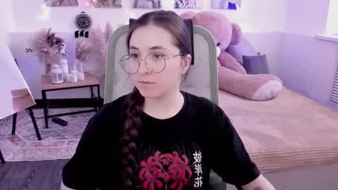 Snapshot of virtualvoyant chatting on 03-06-26, 10:45 your love online show from 03-06-26, 10:45