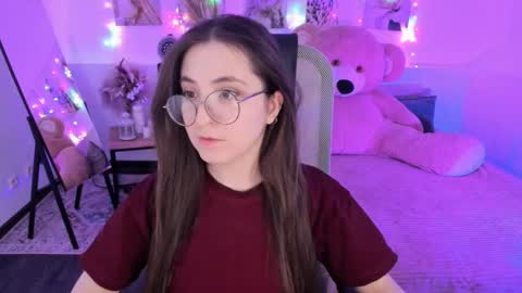 Snapshot of virtualvoyant chatting on 03-20-26, 05:29 your love online show from 03-20-26, 05:29