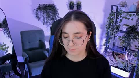 Snapshot of virtualvoyant chatting on 03-31-26, 05:57 your love online show from 03-31-26, 05:57