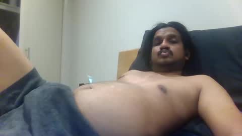 Snapshot of visionzzzz chatting on 01-01-25, 10:00 Visionzzzz online show from 01-01-25, 10:00