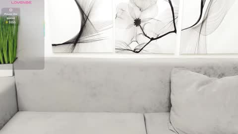 Vita online show from 11-28-25, 07:11