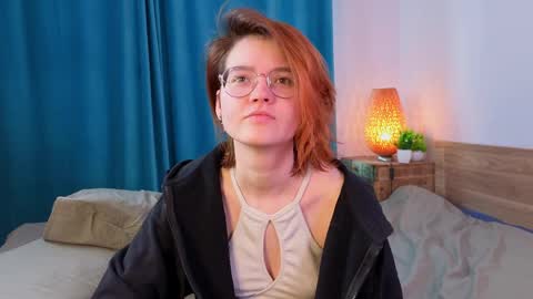 Lisa online show from 04-07-26, 09:21