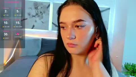 Snapshot of vitajoy_ chatting on 06-28-26, 05:35 Vita online show from 06-28-26, 05:35