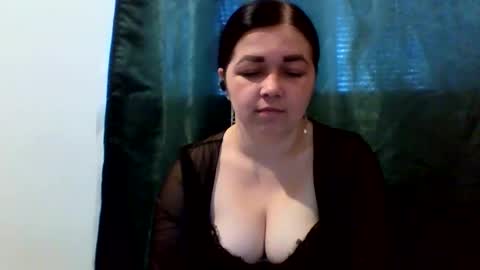 Snapshot of vitalina282128 chatting on 05-17-26, 03:08 Vitalina282128 online show from 05-17-26, 03:08
