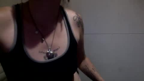 Vita online show from 11-19-25, 03:06