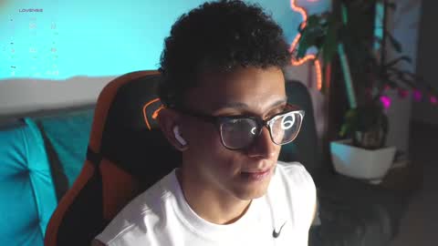 VITO BENZ online show from 10-11-25, 02:44