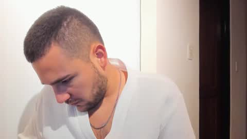 Vito Ferrer online show from 03-12-25, 01:03