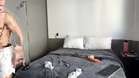 vitoraugustoxxx online show from 10-17-25, 11:46