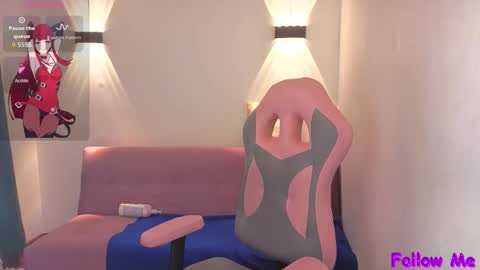 Snapshot of vittoria_lombardi07 chatting on 01-19-26, 08:18 VITTORIA online show from 01-19-26, 08:18