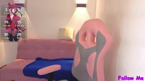 Snapshot of vittoria_lombardi07 chatting on 02-04-26, 07:25 VITTORIA online show from 02-04-26, 07:25